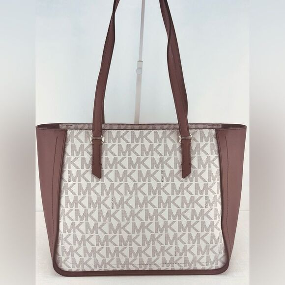 Michael Michael Kors Sylvia Signature Medium Tote - Picture 4 of 11